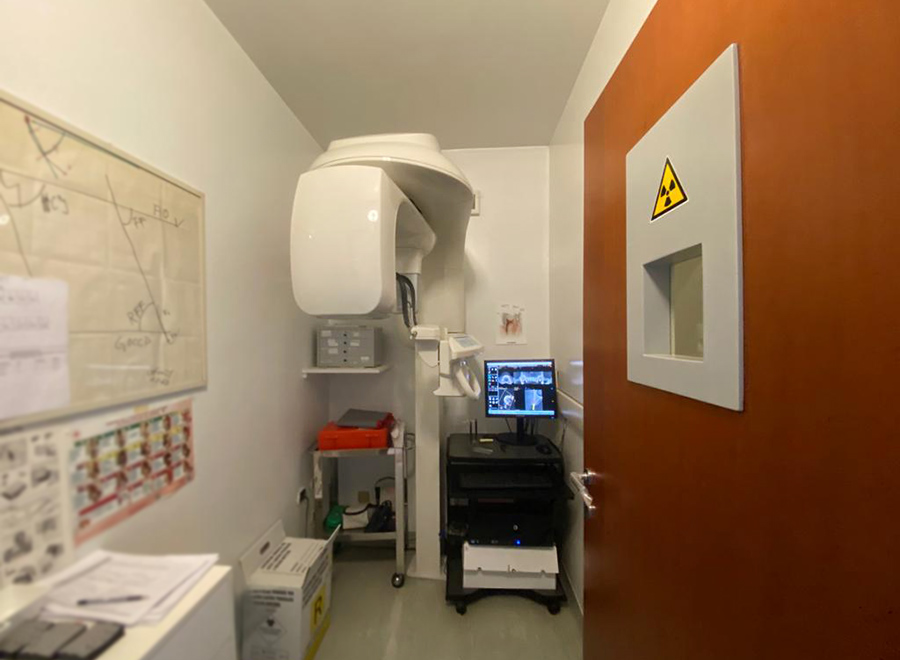 Studio Dentistico Arienti radiologia ortopantomografo